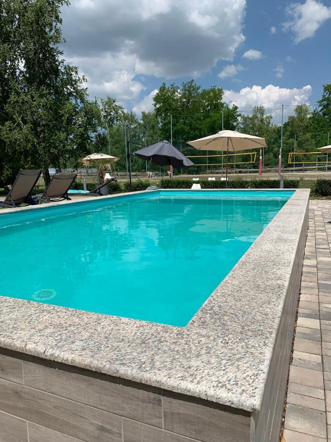 Mohacsi Wellness Vendeghaz Es Lovasklub Ξενοδοχείο Εξωτερικό φωτογραφία
